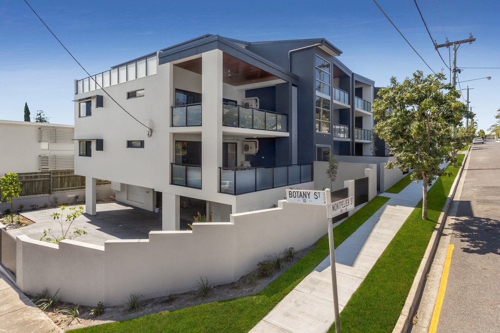 1/10 Botany Street CLAYFIELD 9