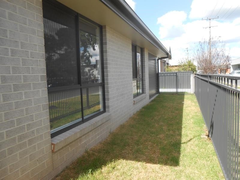 1/10 Brewery Lane TAMWORTH 4