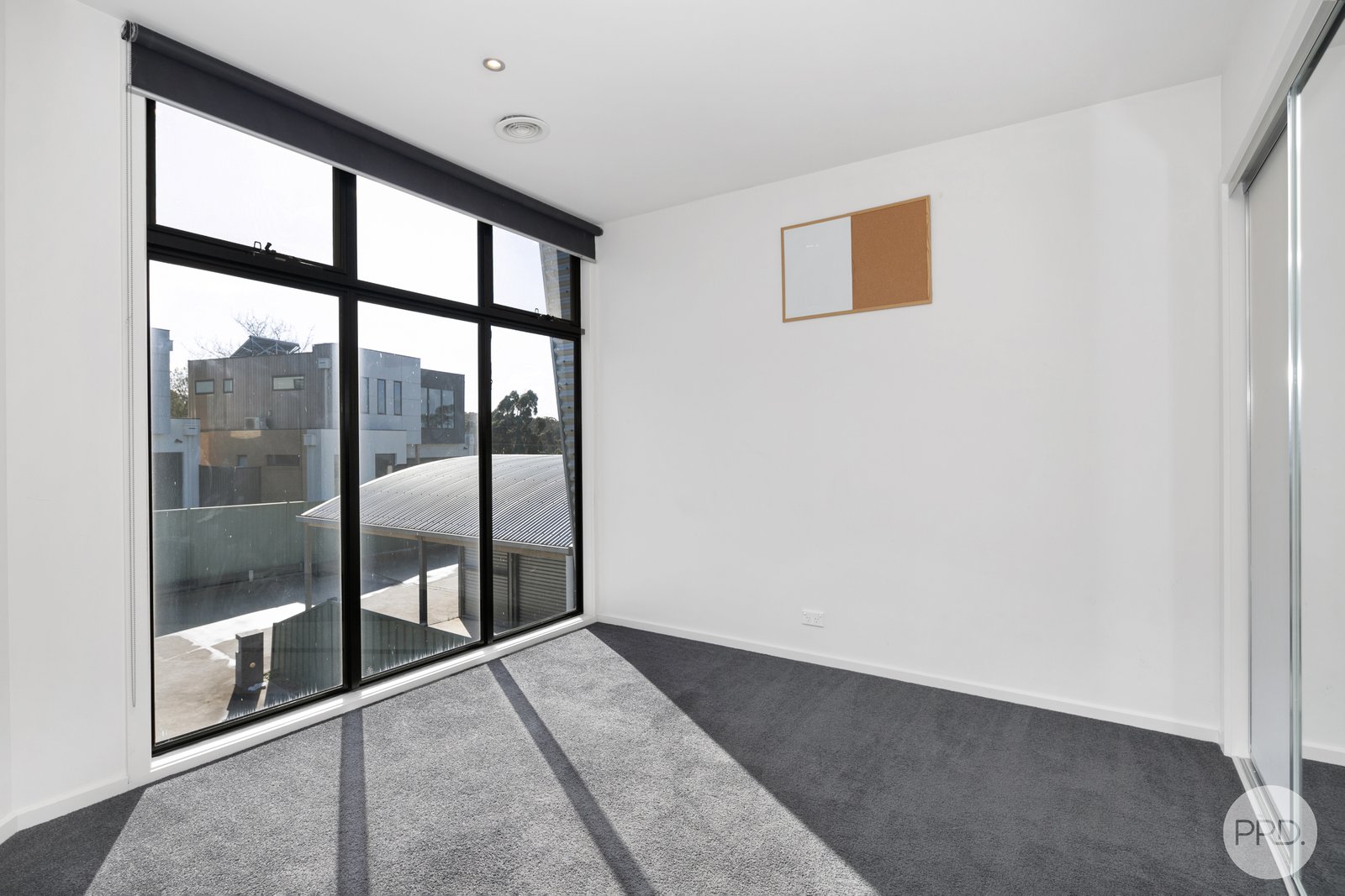 1/10 Brooksbank Ct  BLACK HILL 7