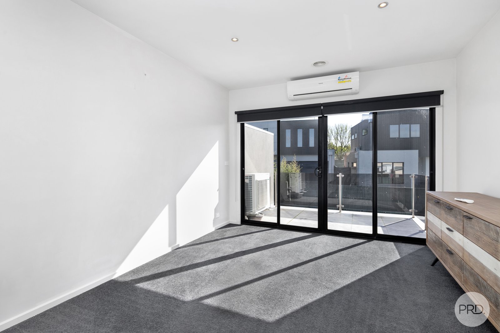 1/10 Brooksbank Ct  BLACK HILL 10