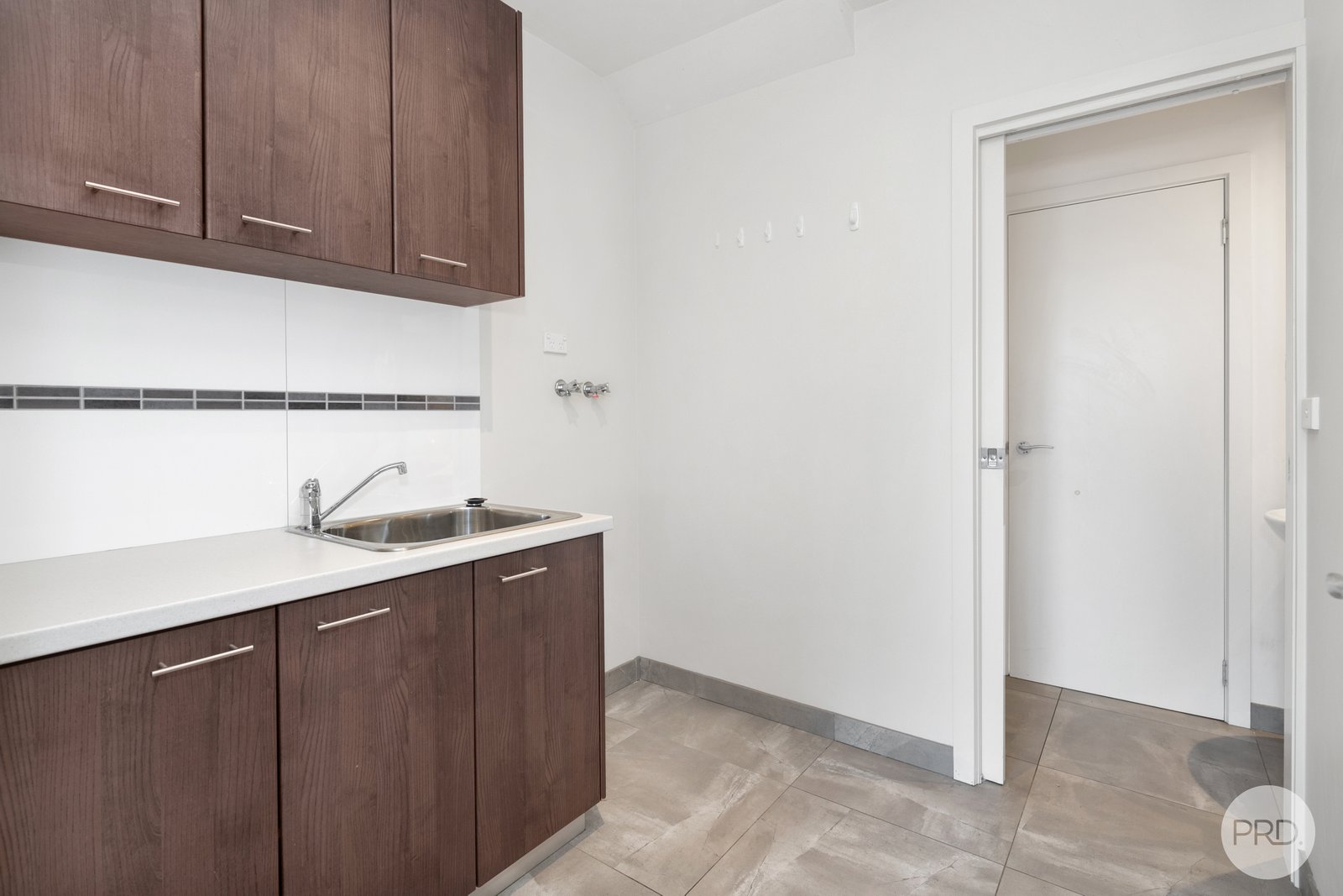 1/10 Brooksbank Ct  BLACK HILL 13