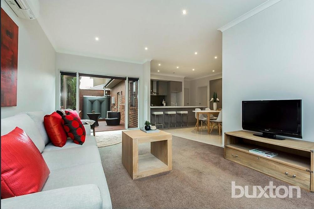 Gallery: 1/10 Caroline Street