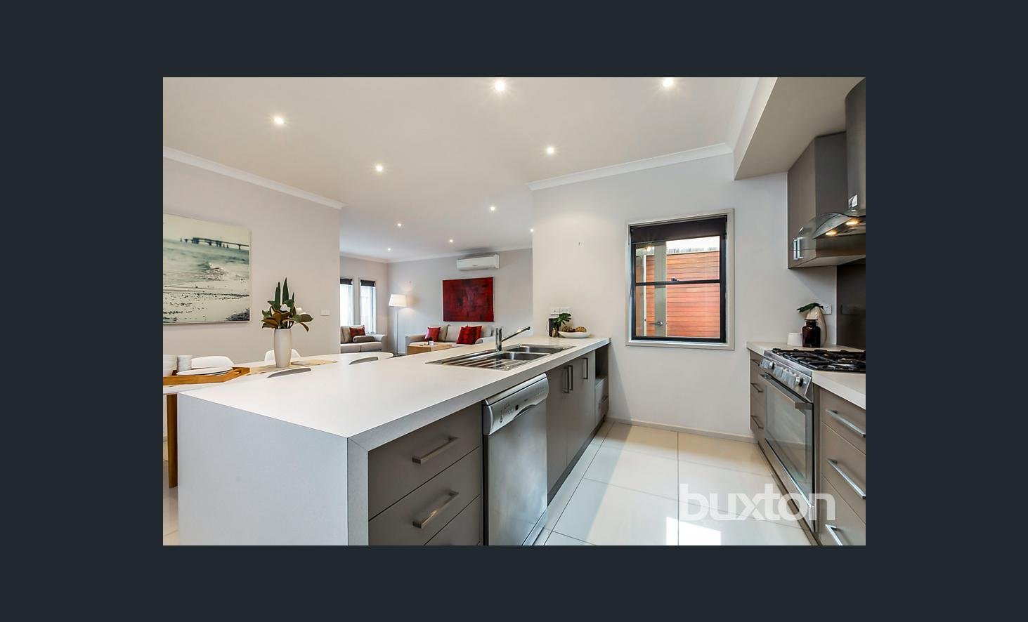 Gallery: 1/10 Caroline Street