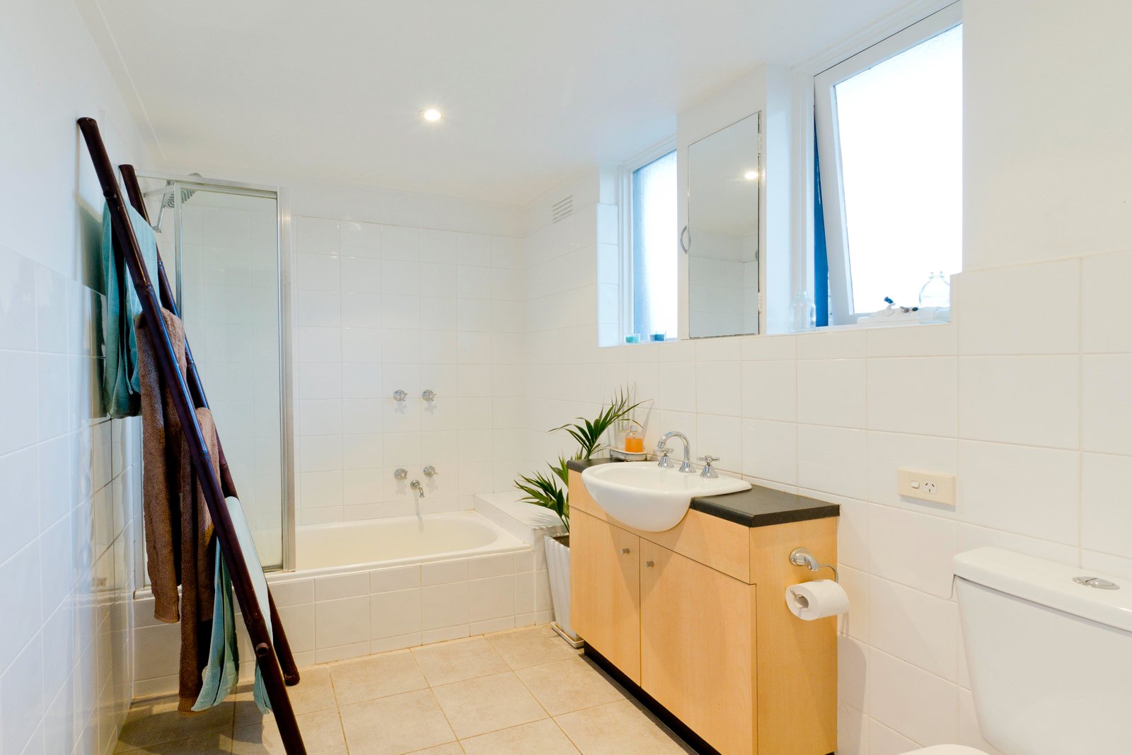 Real Estate and Property in 1/10 Celeste Court, St Kilda East, VIC