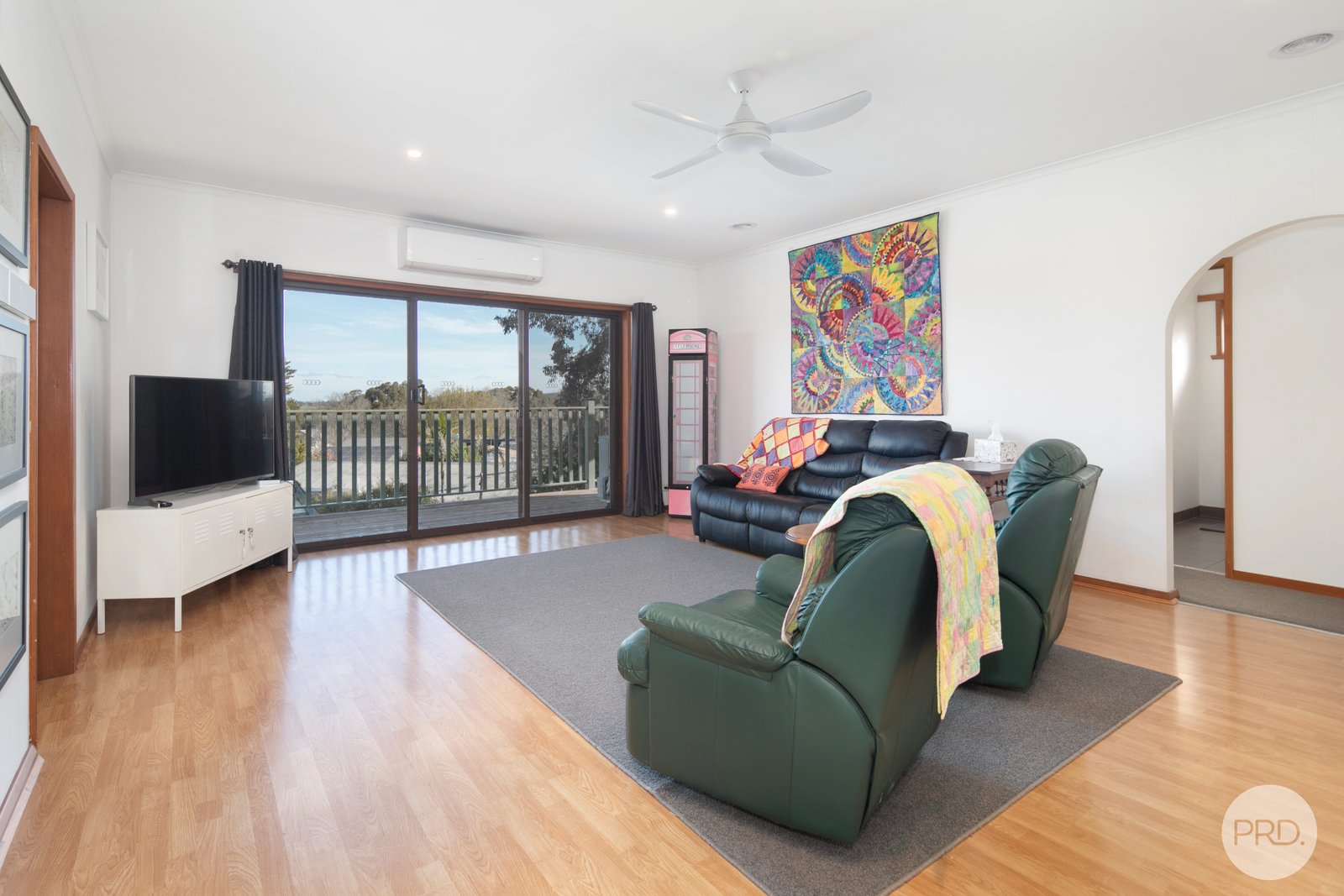 110 Church Street LEARMONTH 8