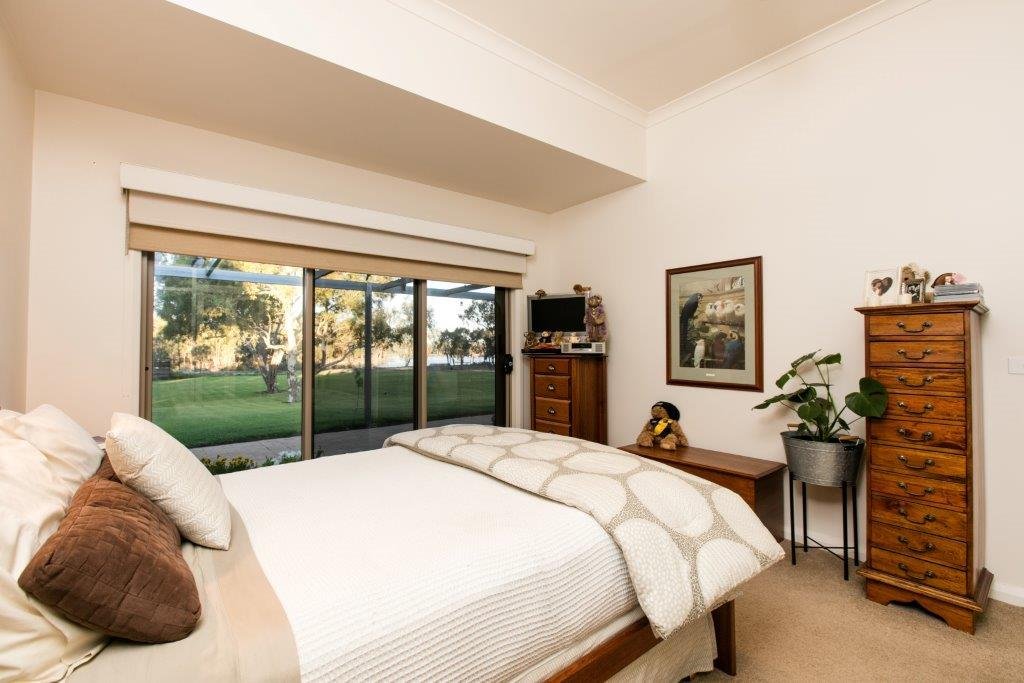 110 Cootamundra Avenue RED CLIFFS 12