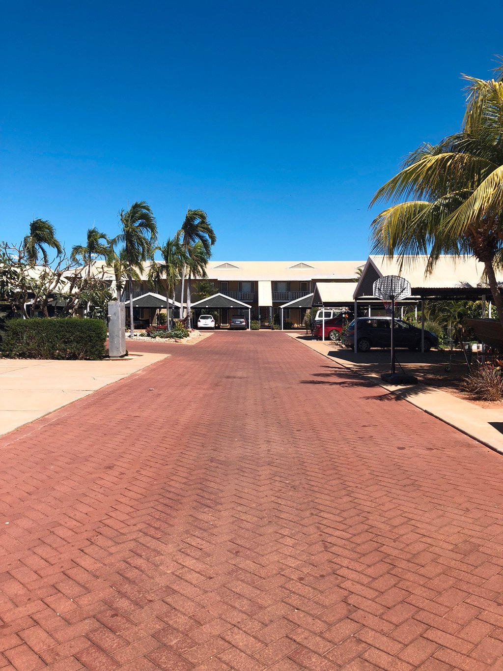 1/10 De Pledge Way CABLE BEACH 2