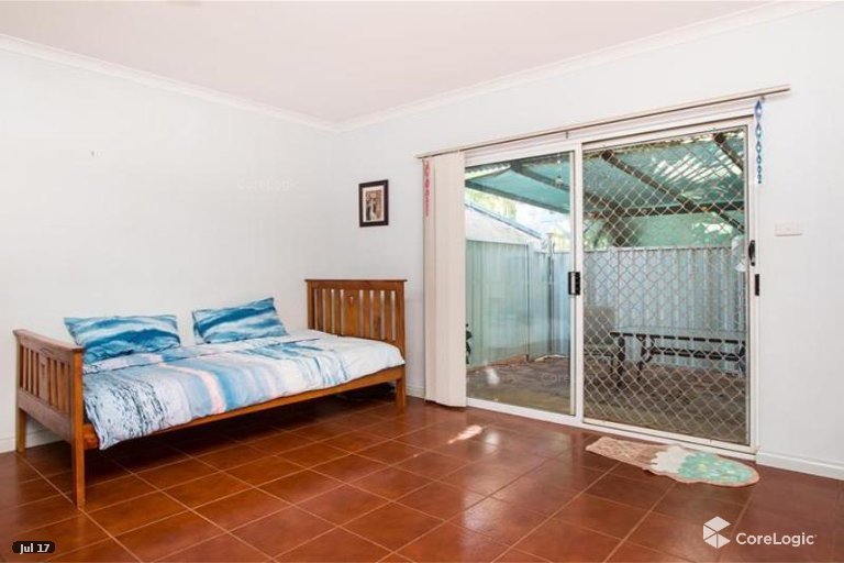 1/10 De Pledge Way CABLE BEACH 7