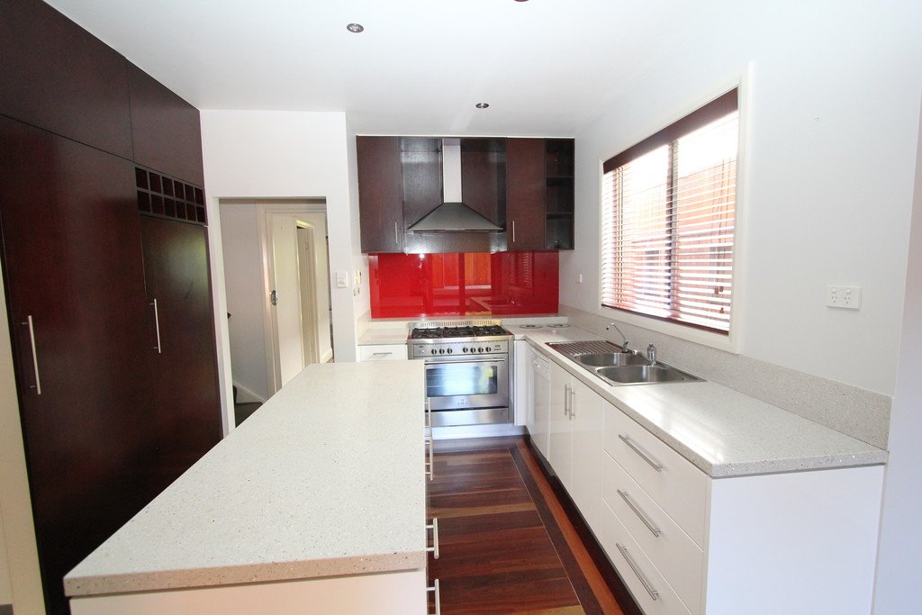 1/10 Devon Street LAKE WENDOUREE 20