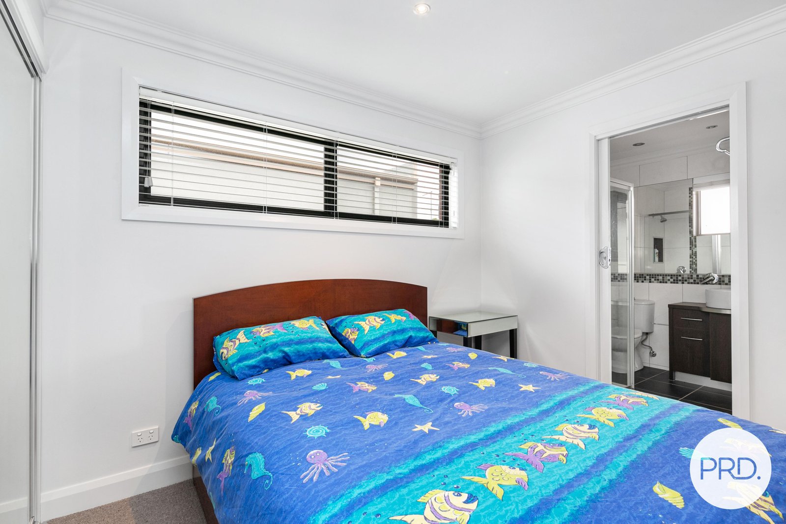 1/10 Devon Street LAKE WENDOUREE 9