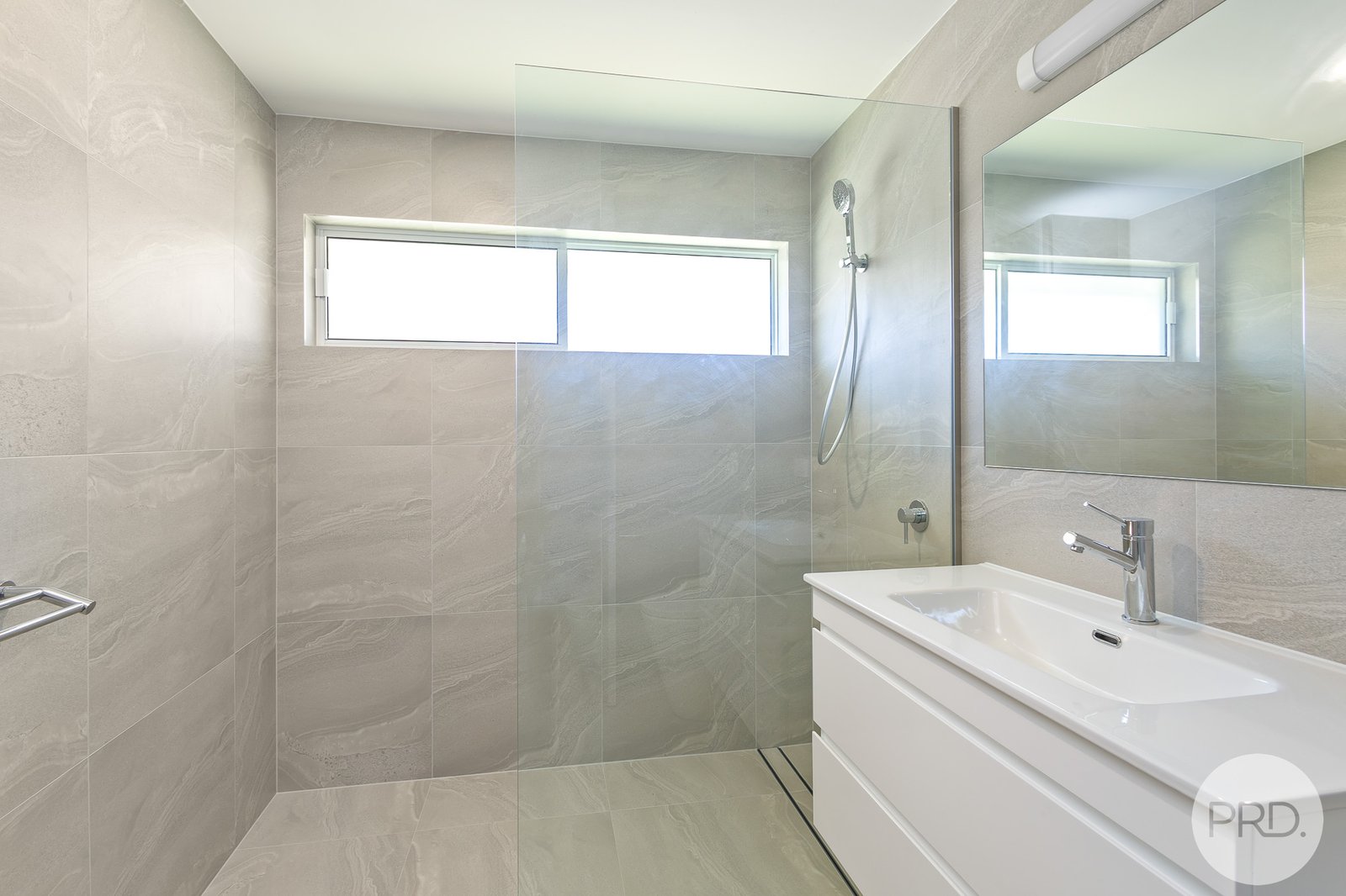 1/10 Dixon Drive NELSON BAY 8