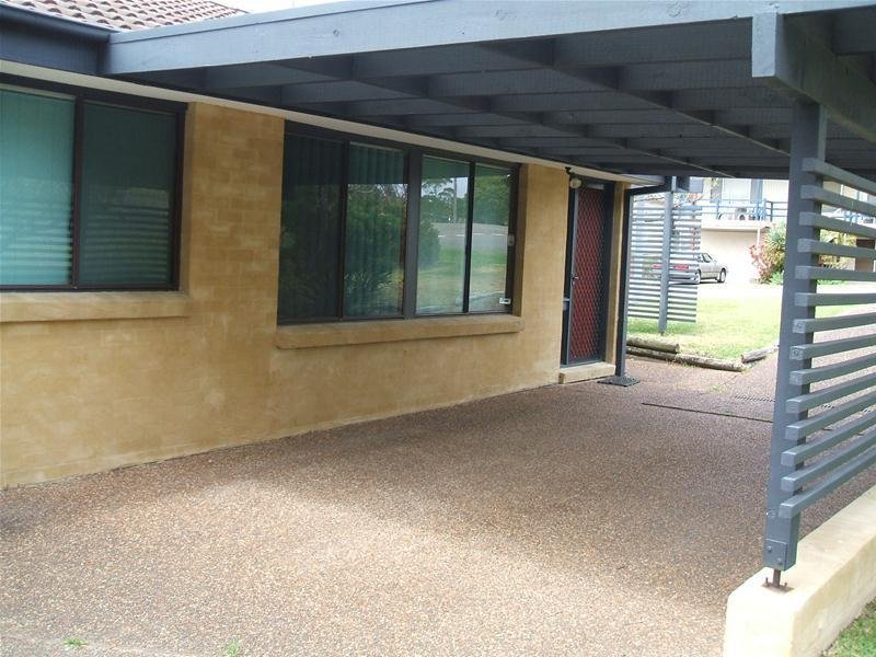 1/10 Dixon Drive NELSON BAY 1