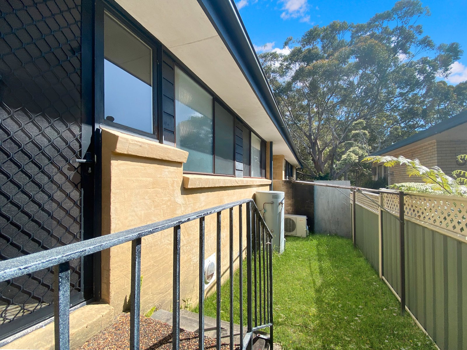 1/10 Dixon Drive NELSON BAY 4