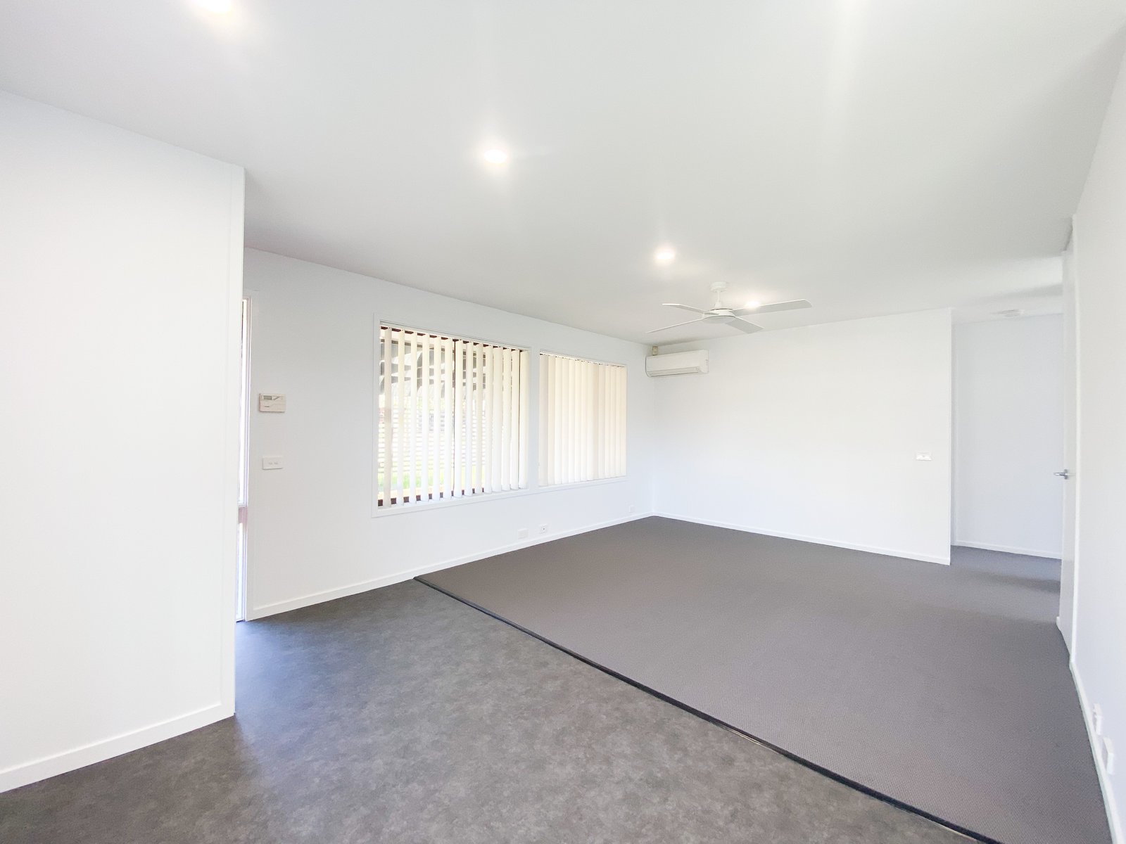 1/10 Dixon Drive NELSON BAY 12