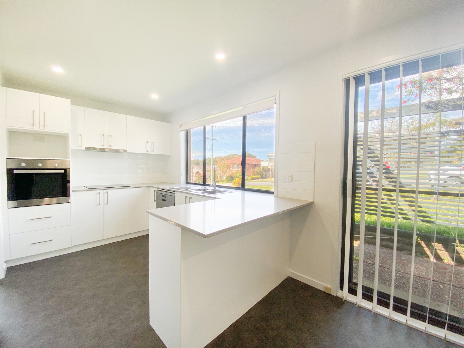 1/10 Dixon Drive NELSON BAY 13