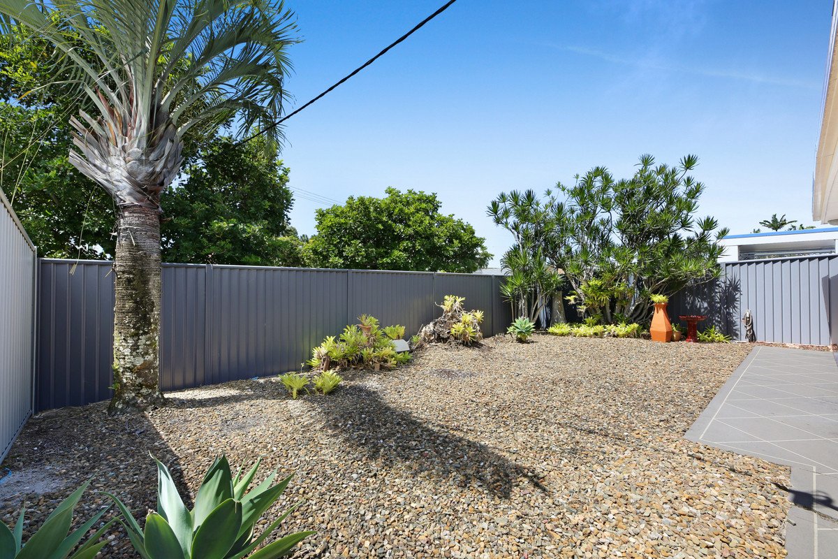 1/10 Doggett Drive Miami 4