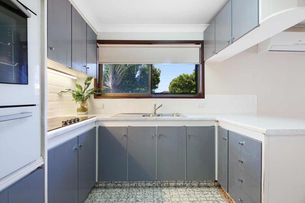 1/10 Doggett Drive Miami 12