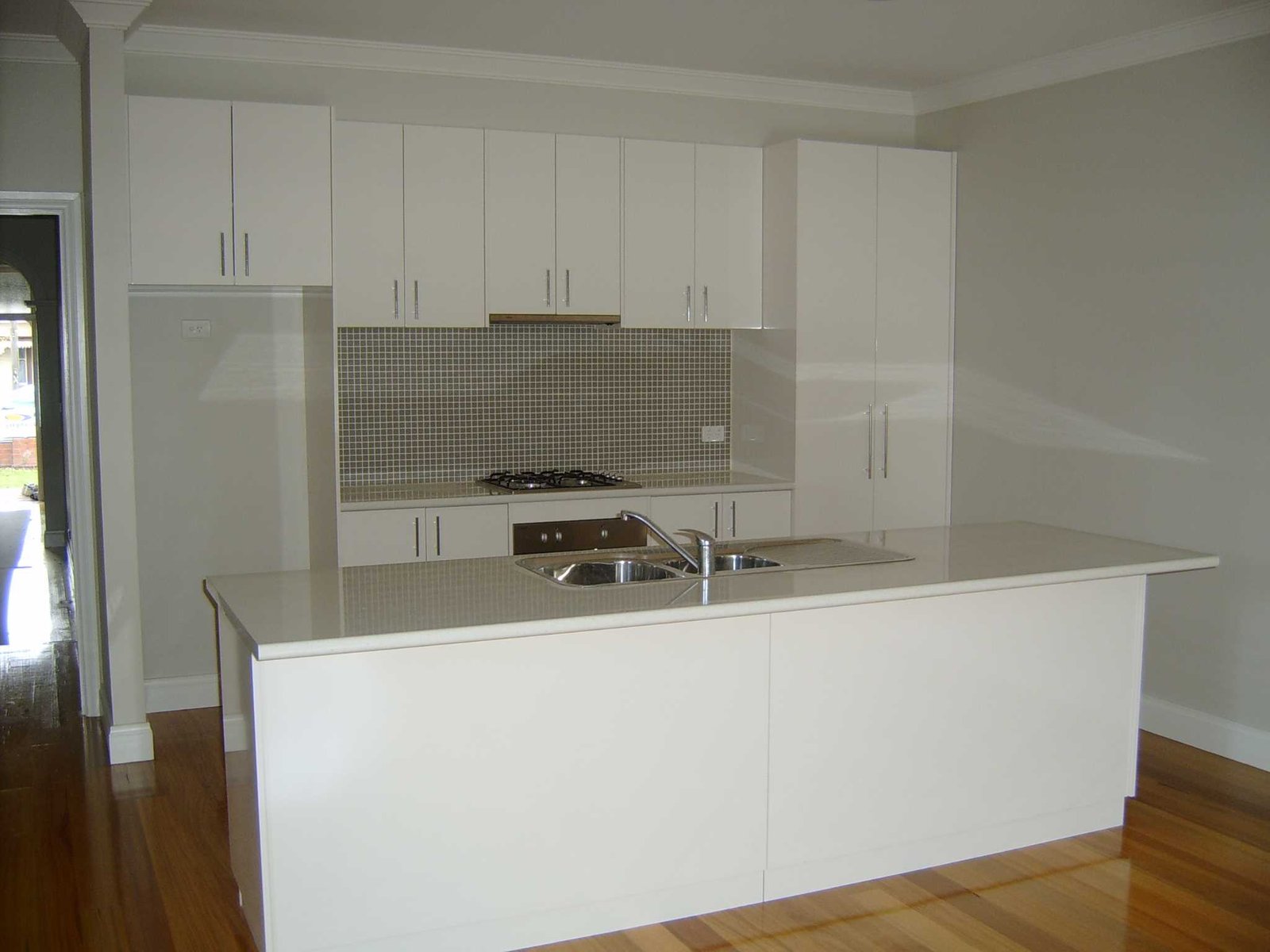 Gallery: 110 Drummond Street South