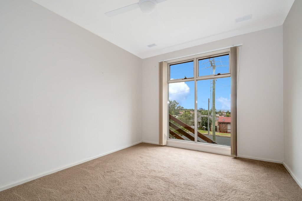 110 Edgeworth Ave  KANAHOOKA 4