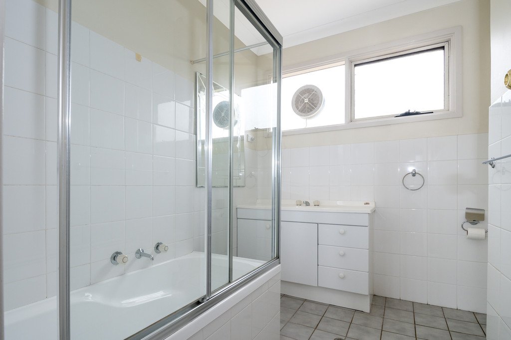 110 Edgeworth Ave  KANAHOOKA 5