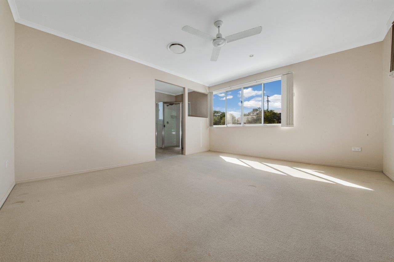 1/10 ELIZABETH Street TANNUM SANDS 13