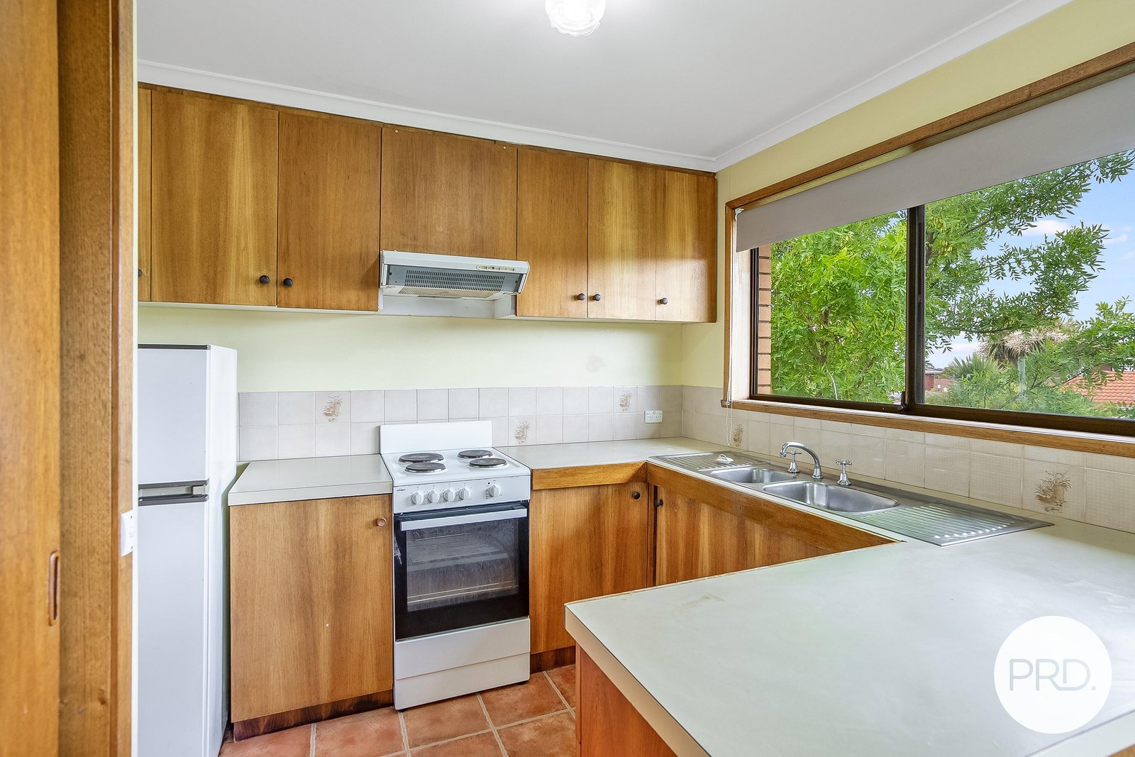 1/10 Firth Road LENAH VALLEY 4
