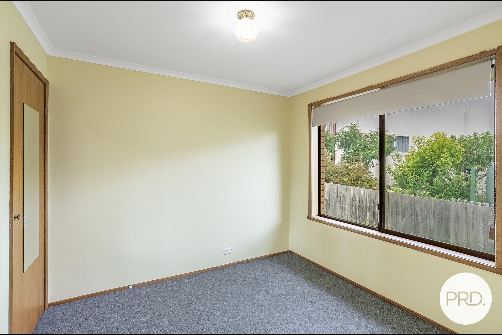 1/10 Firth Road LENAH VALLEY 5