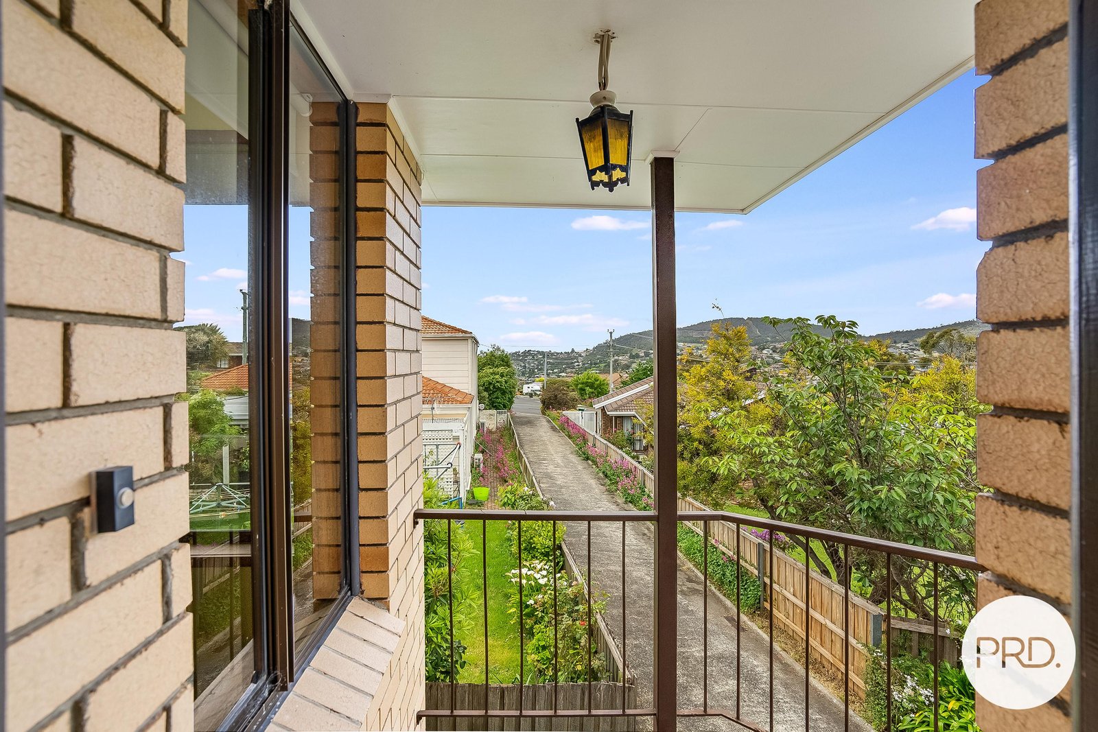 1/10 Firth Road LENAH VALLEY 8