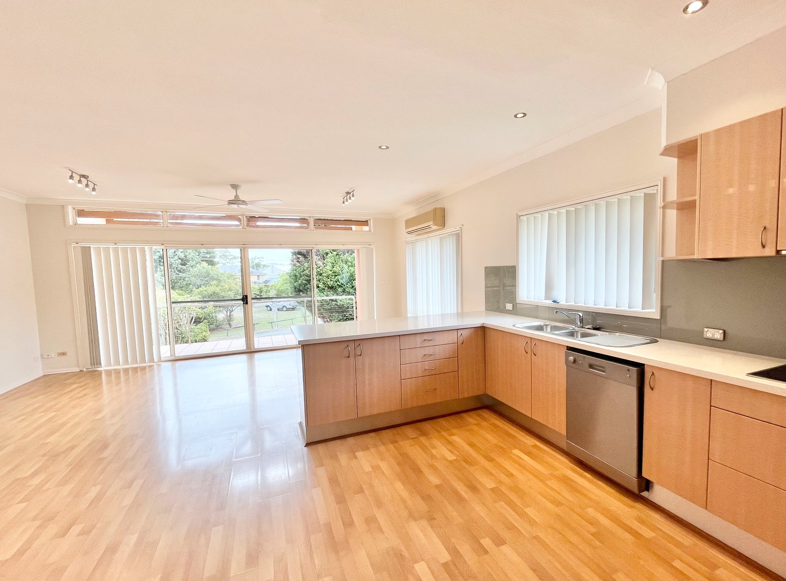 110 Foreshore Drive SALAMANDER BAY 3