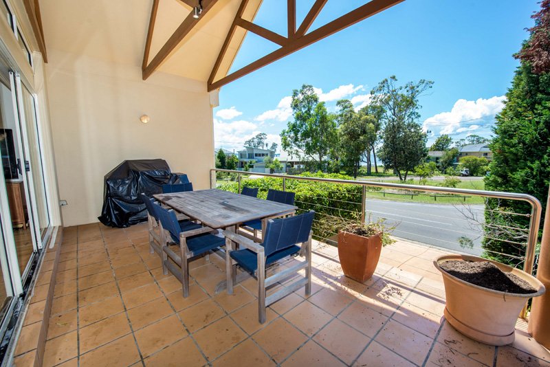 110 Foreshore Drive SALAMANDER BAY 2