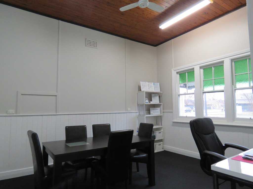 110 Hume Street WODONGA 6