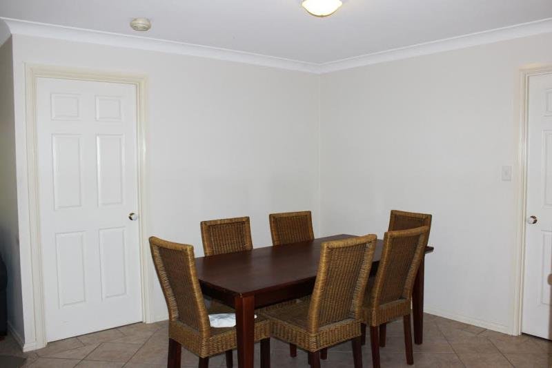 1/10 Kaloona Drive BOURKELANDS 2