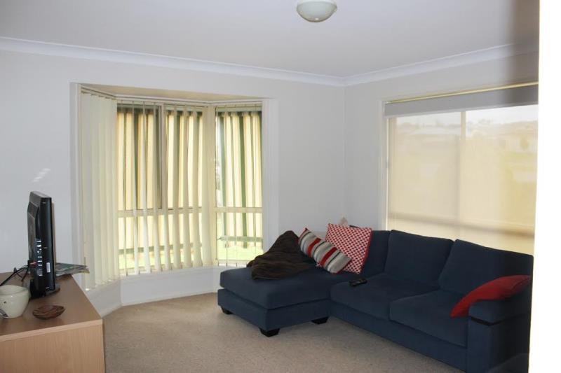 1/10 Kaloona Drive BOURKELANDS 5