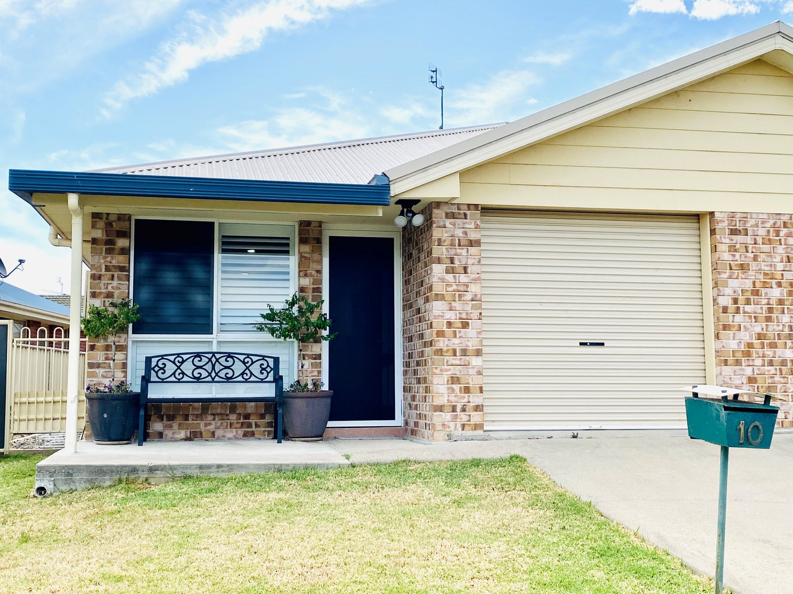1/10 Karwin Street TAMWORTH 2