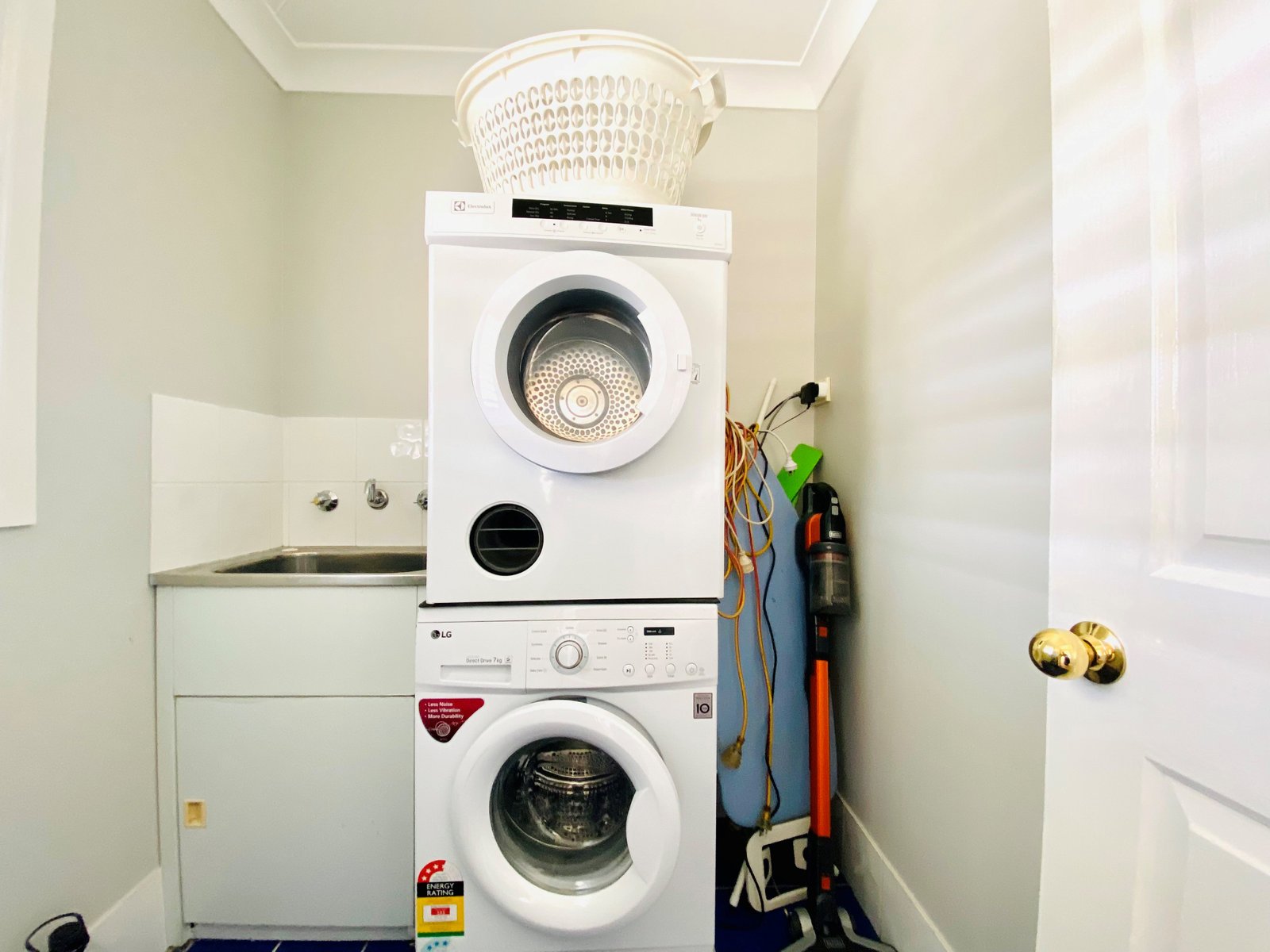 1/10 Karwin Street TAMWORTH 12