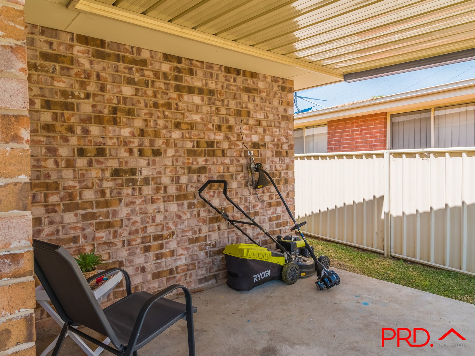 1/10 Karwin Street TAMWORTH 9
