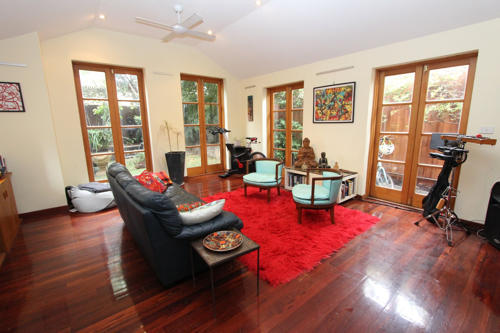 Real Estate and Property in 1/10 Kendall Street, Elwood, VIC