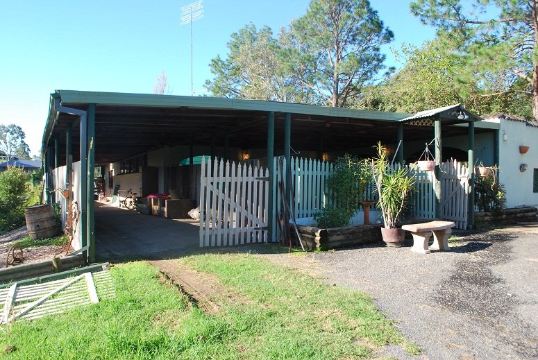 110 Kerrs Road MOUNT VERNON 4