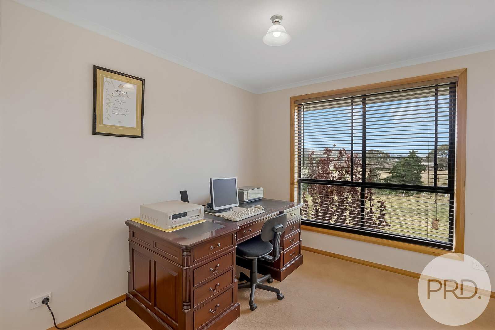 1/10 Kirabati Road MIDWAY POINT 19