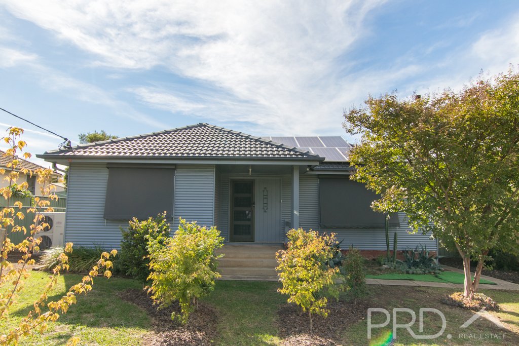 110 Lambie Street TUMUT 12