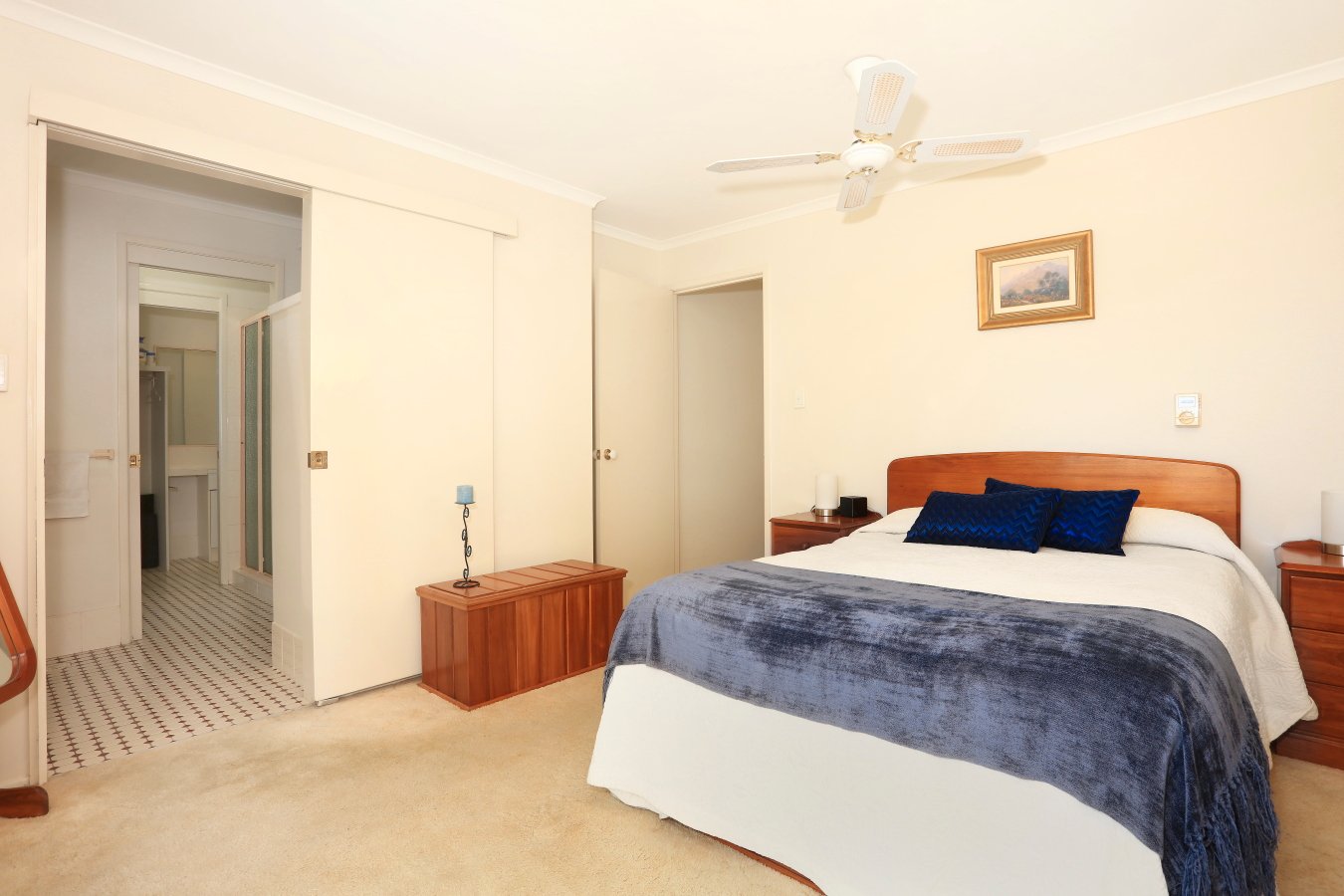 110 Macquarie Avenue MOLENDINAR 11