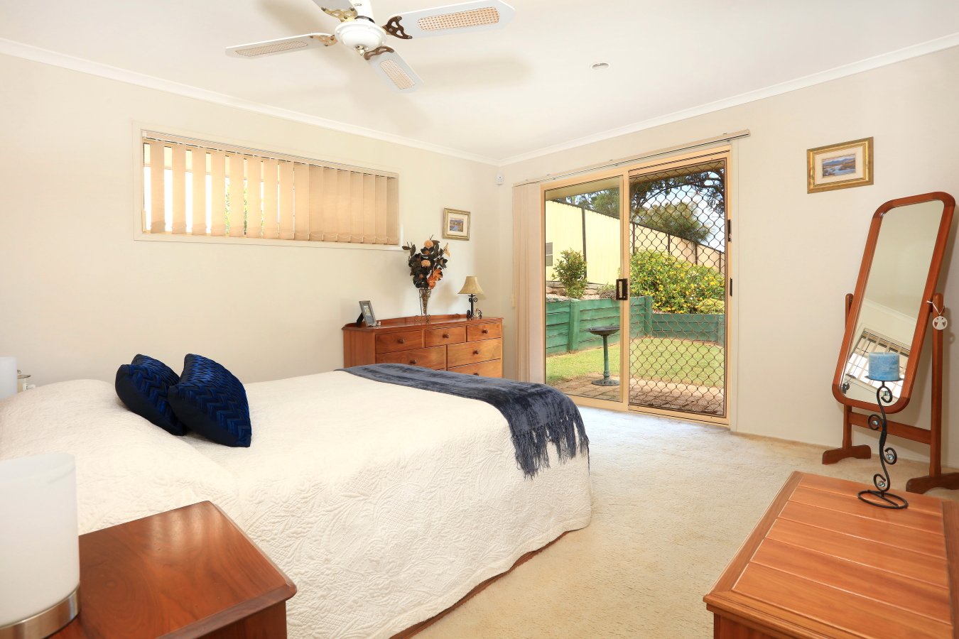 110 Macquarie Avenue MOLENDINAR 12
