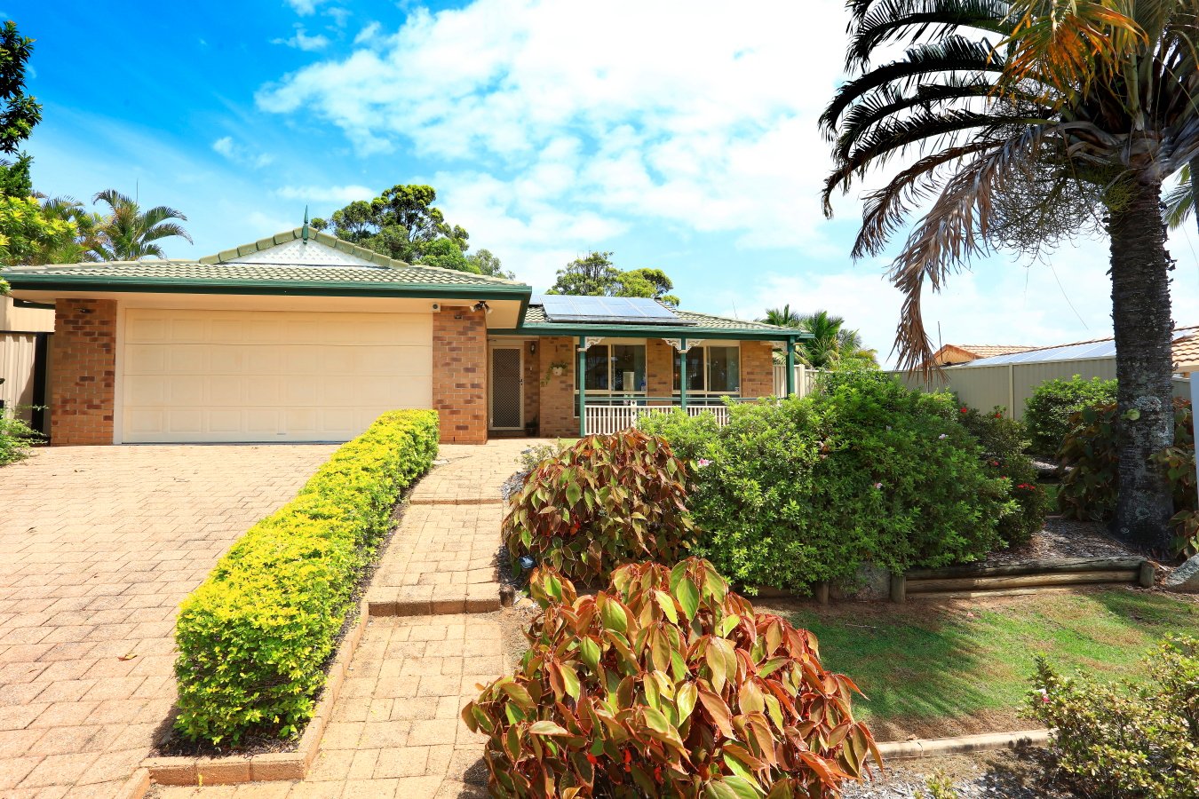 110 Macquarie Avenue MOLENDINAR 1