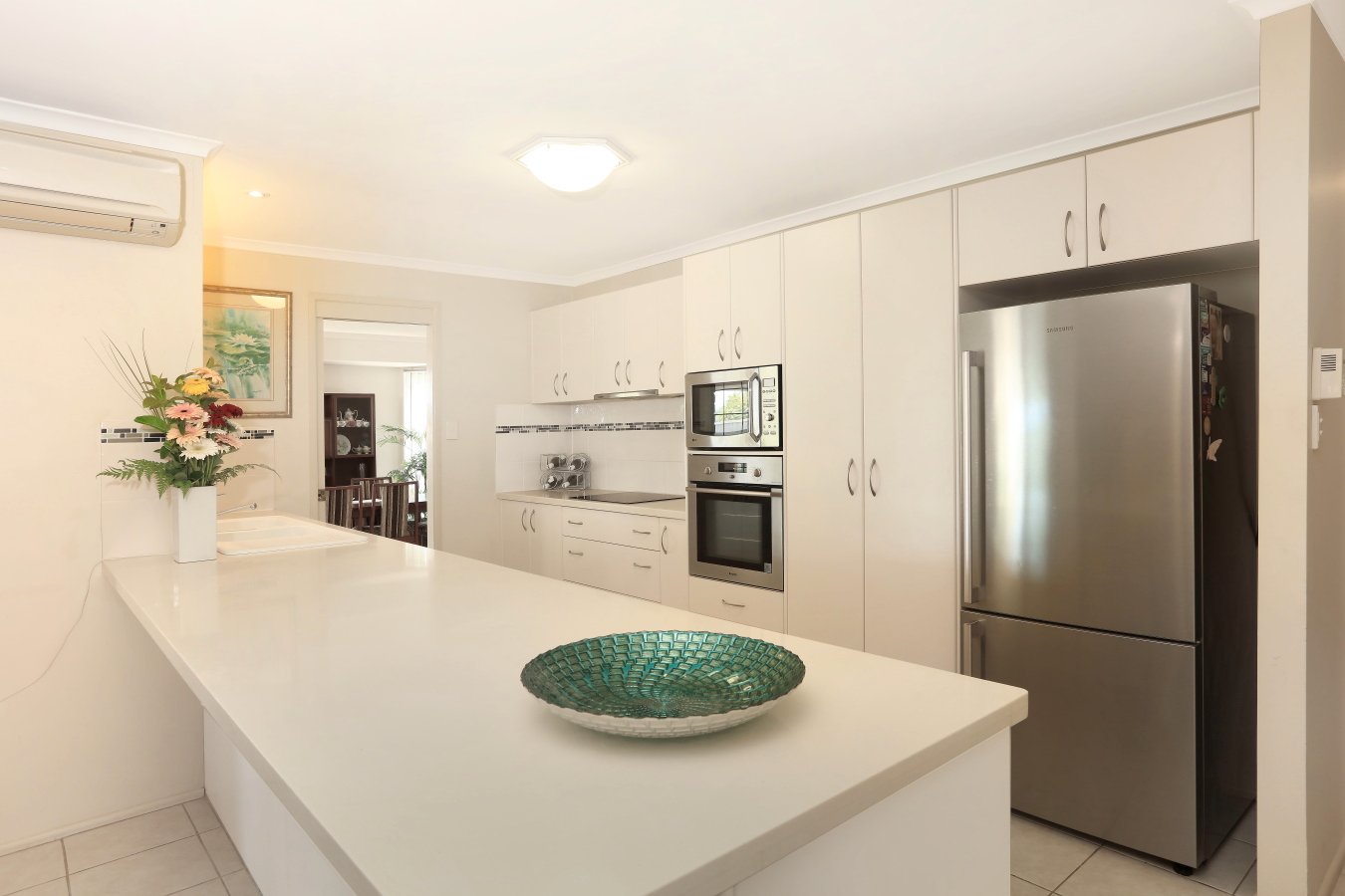 110 Macquarie Avenue MOLENDINAR 7