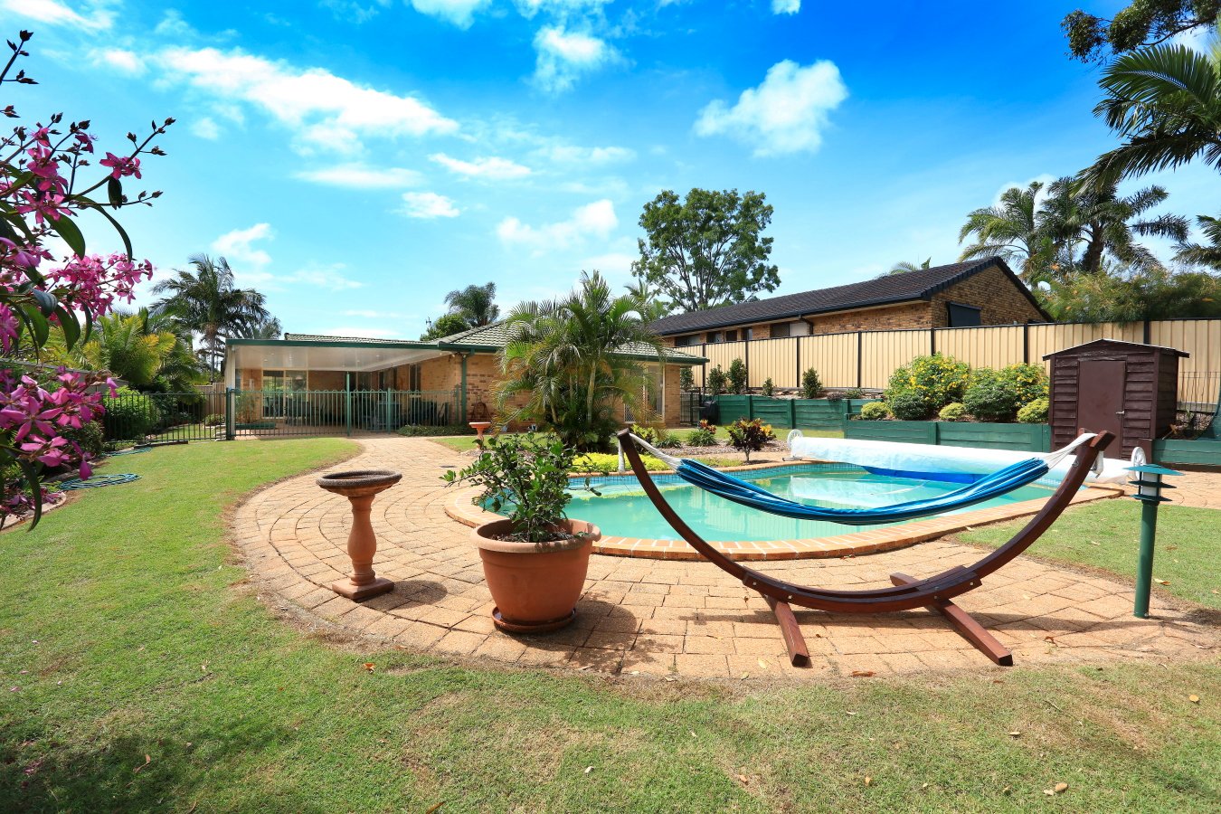 110 Macquarie Avenue MOLENDINAR 19