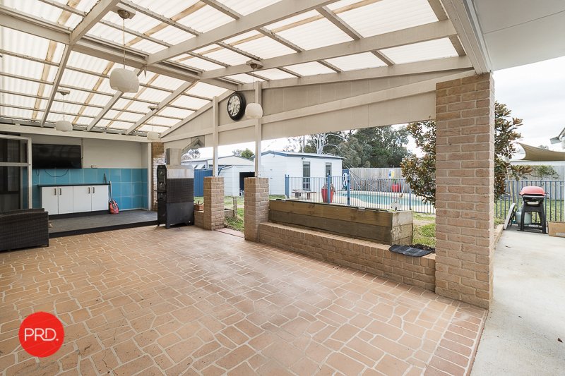 110 Malbon Street BUNGENDORE 13