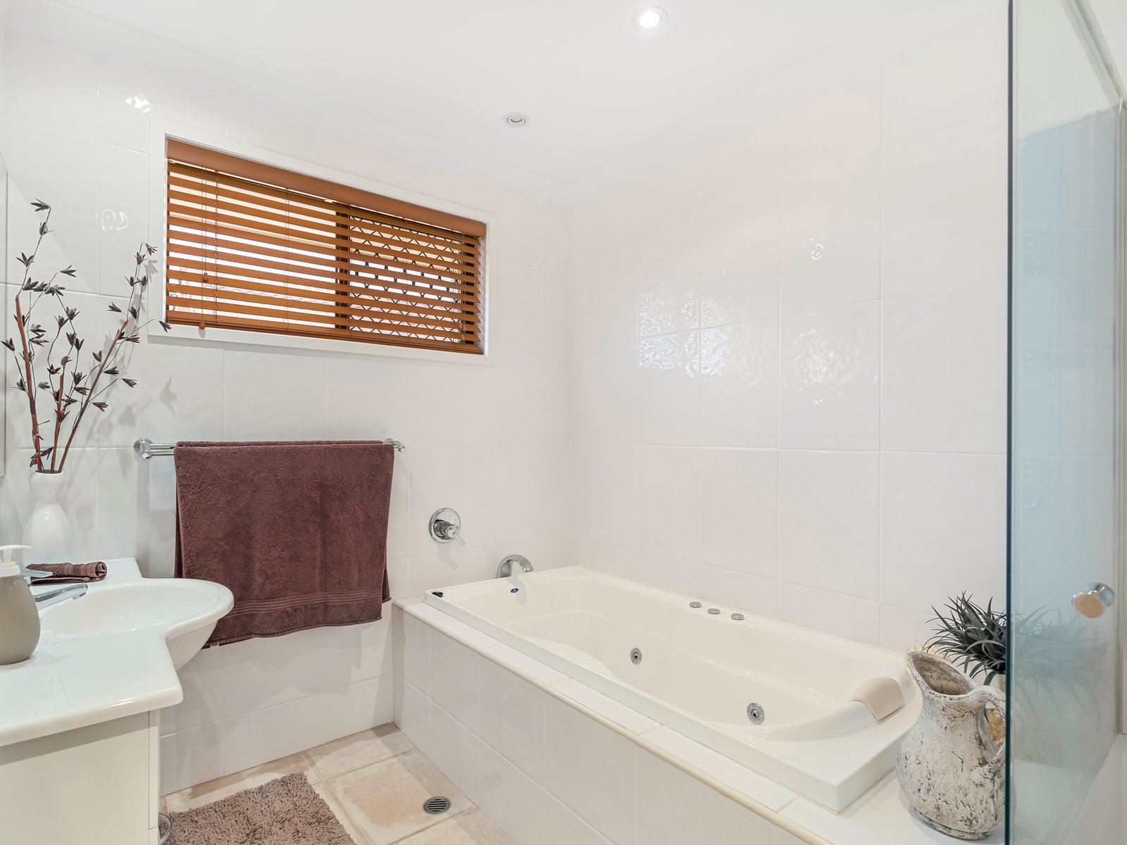 110 Melaleuca Drive PALM BEACH 16