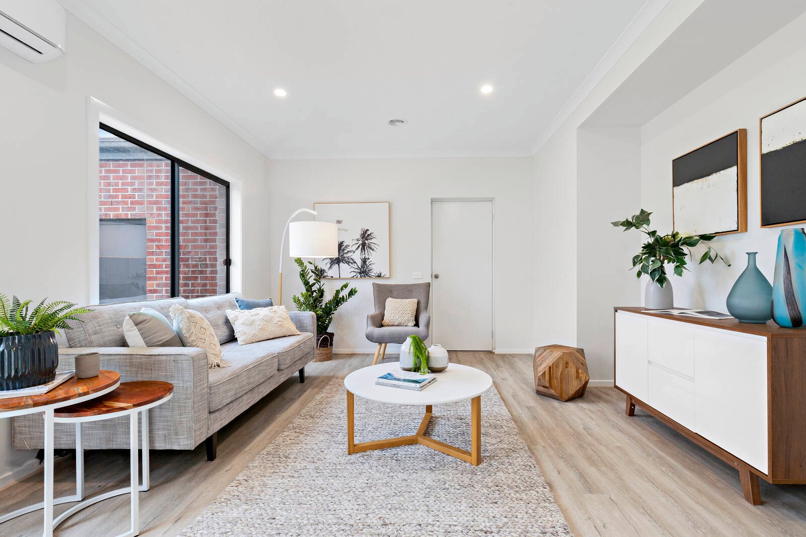 Real Estate and Property in 1/10 Moorfield Avenue, Rosebud, VIC