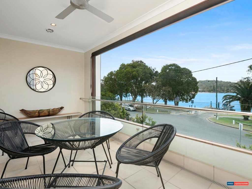 1/10 Murlong Crescent PALM BEACH 13