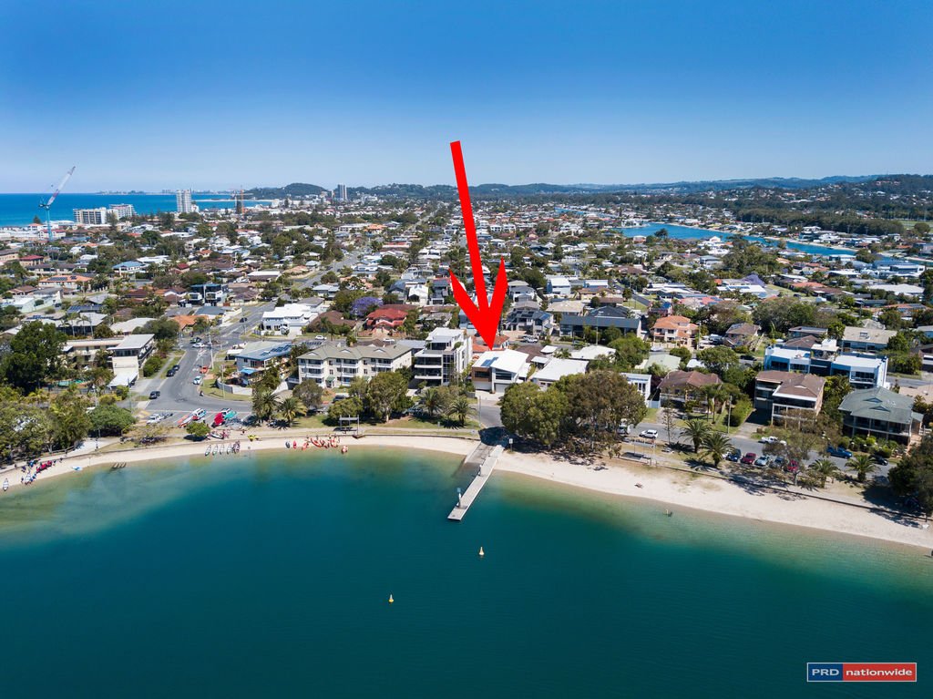 1/10 Murlong Crescent PALM BEACH 17